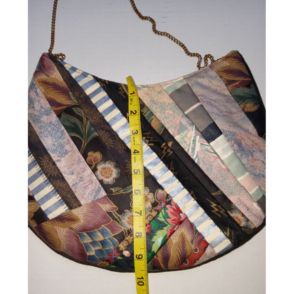 Vintage Y2k Boho Multi Colored Fabric Patchwork Chained Clutch Purse - Picture 5 of 12
